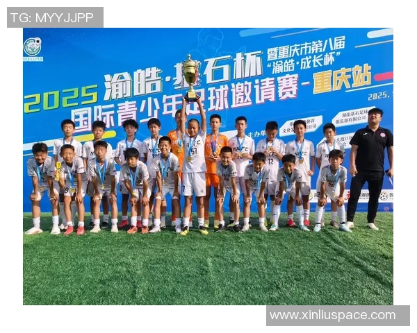 深圳足球队与重庆足球队实力对比赛后分析与总结